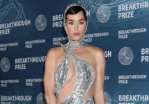 Katy Perry at the 11th Breakthrough Prize Awards at Barker Hanger on April 6^ 2025 in Santa Monica^ CA