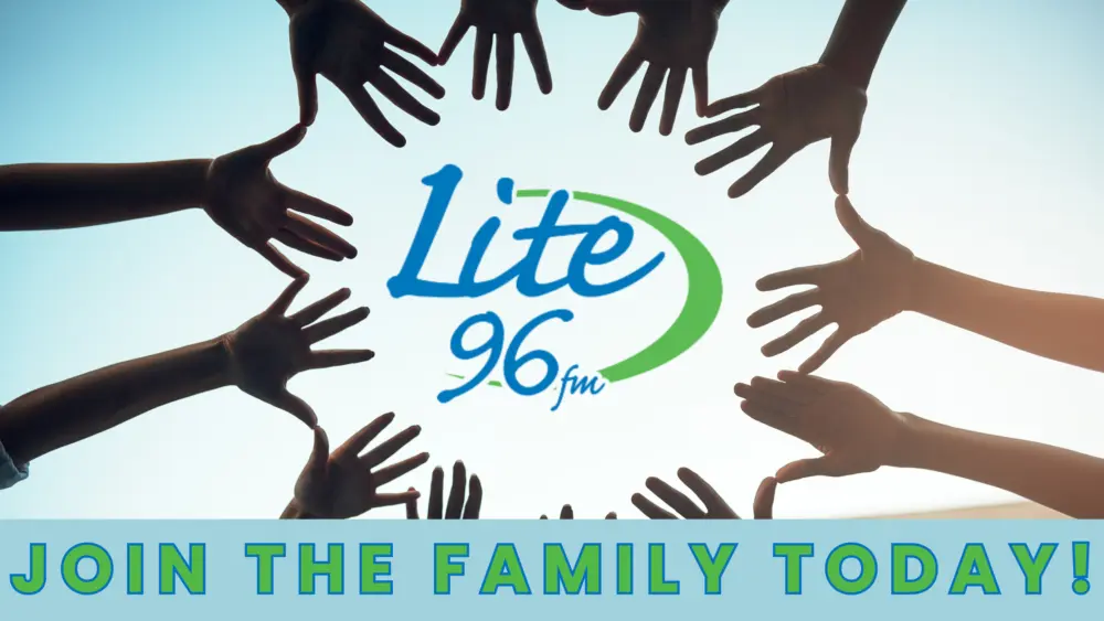 lite-family-hand-circle