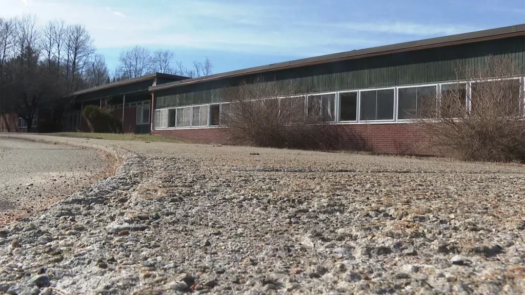 mdlgxdtrk5gsljy5gxmecyuf7i916277