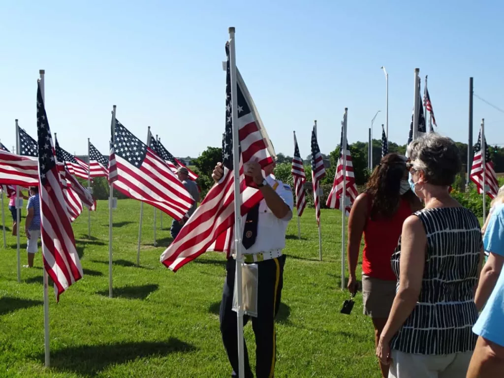 07-11-20-field-of-flags-ceremony-7