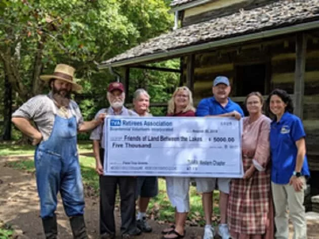 09-06-19-tva-donation-to-friends-of-lbl