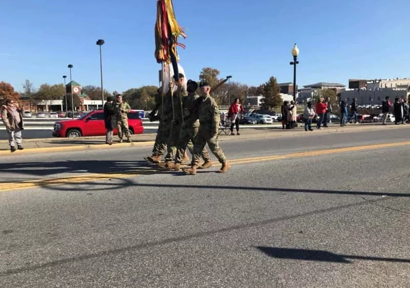 11-09-19-hopk-veterans-parade-1