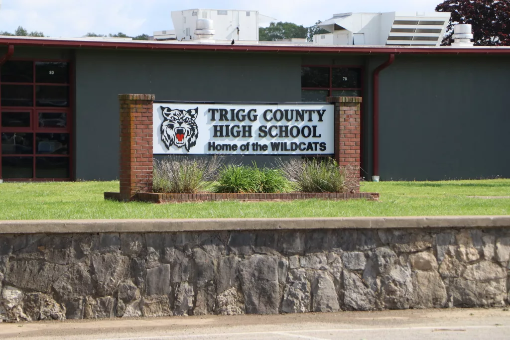 trigg-county-high-school-8