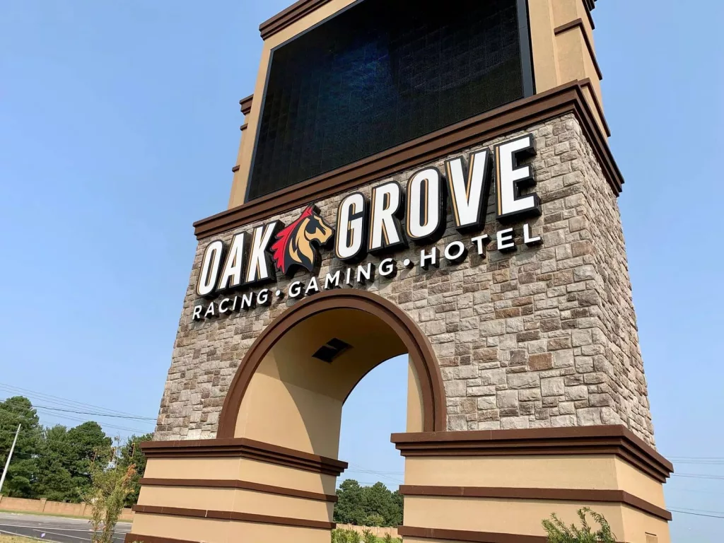 oak-grove-racing-gaming-hotel-8