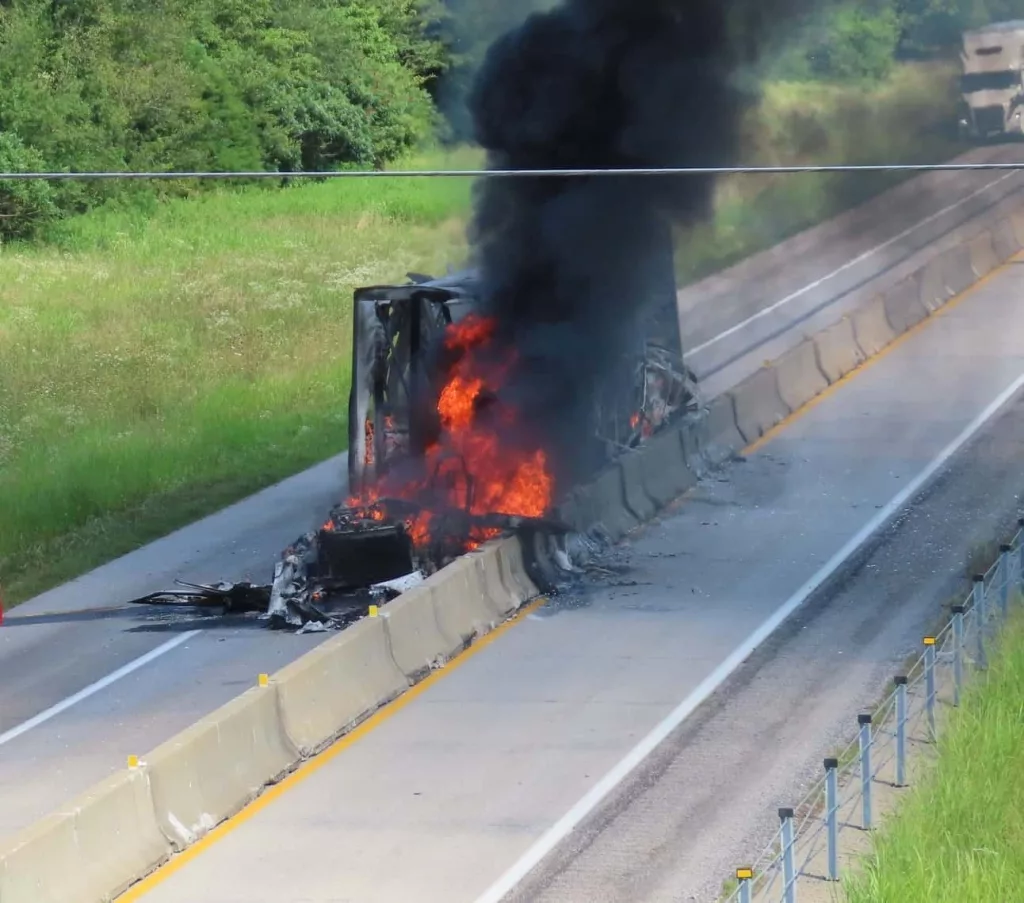 trigg-tractor-trailer-fire-featured-image