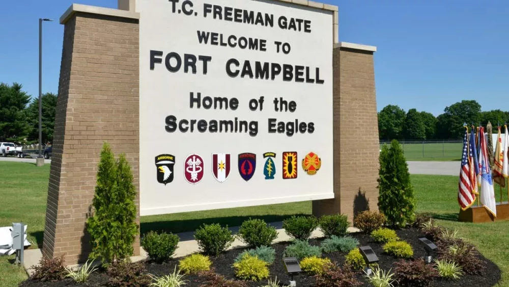 tc-freeman-gate-fort-campbell