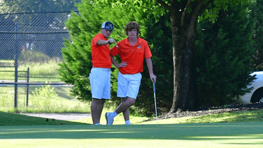 knight-steps-down727357