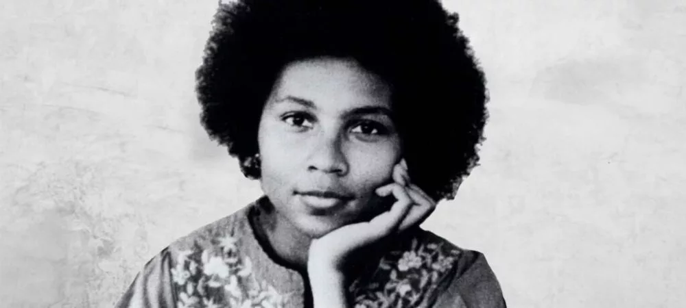 bell-hooks-1024x461-1-jpg-2