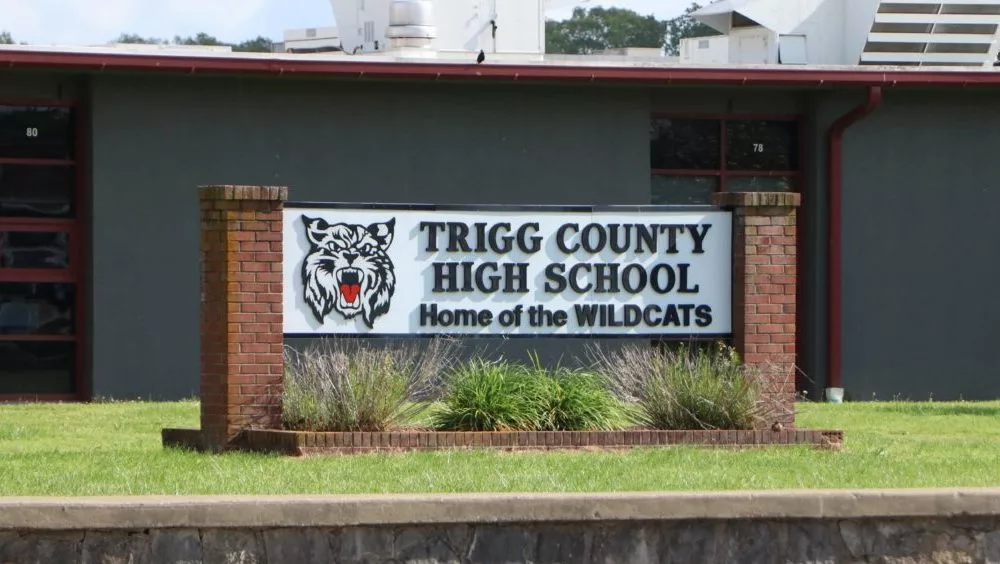trigg-county-high-school-jpg-41