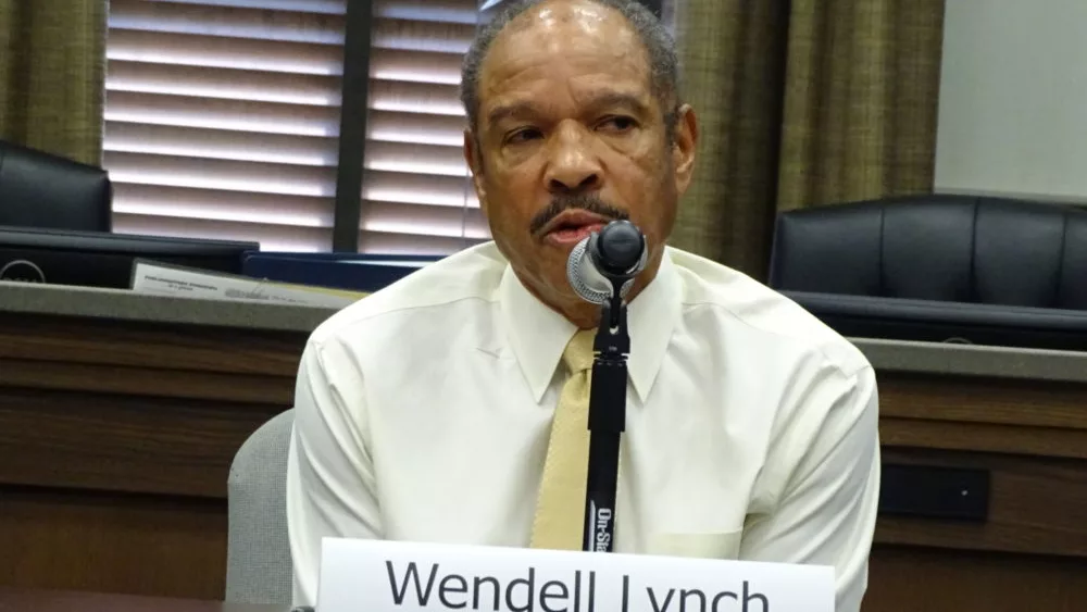 wendell-lynch-jpg-4