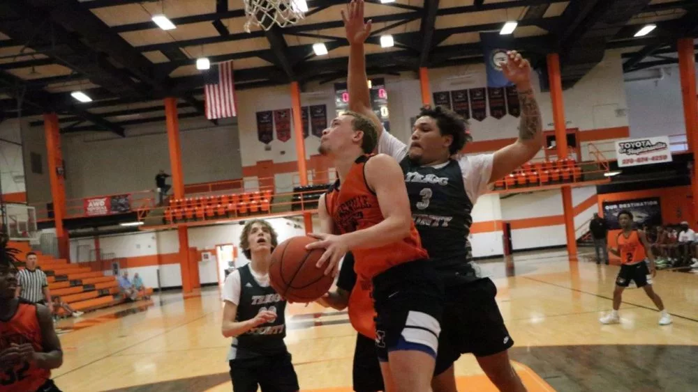 basketball-hoptown-vs-trigg-58-e1717628726735142418