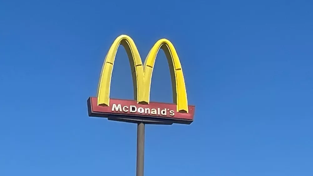 08-26-24-mcdonalds-golden-arches-jpg