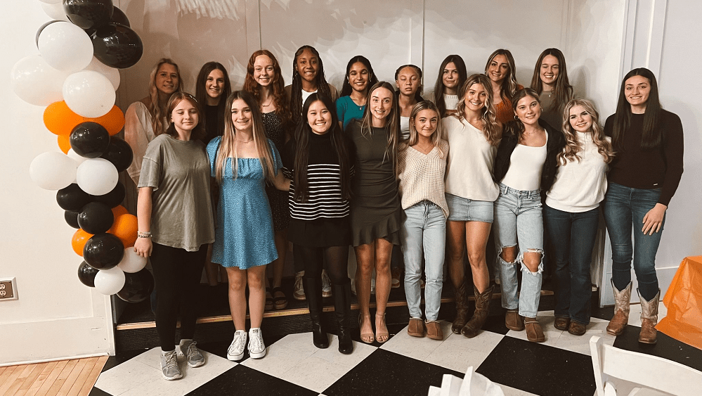 lady-tigers-banquet105805