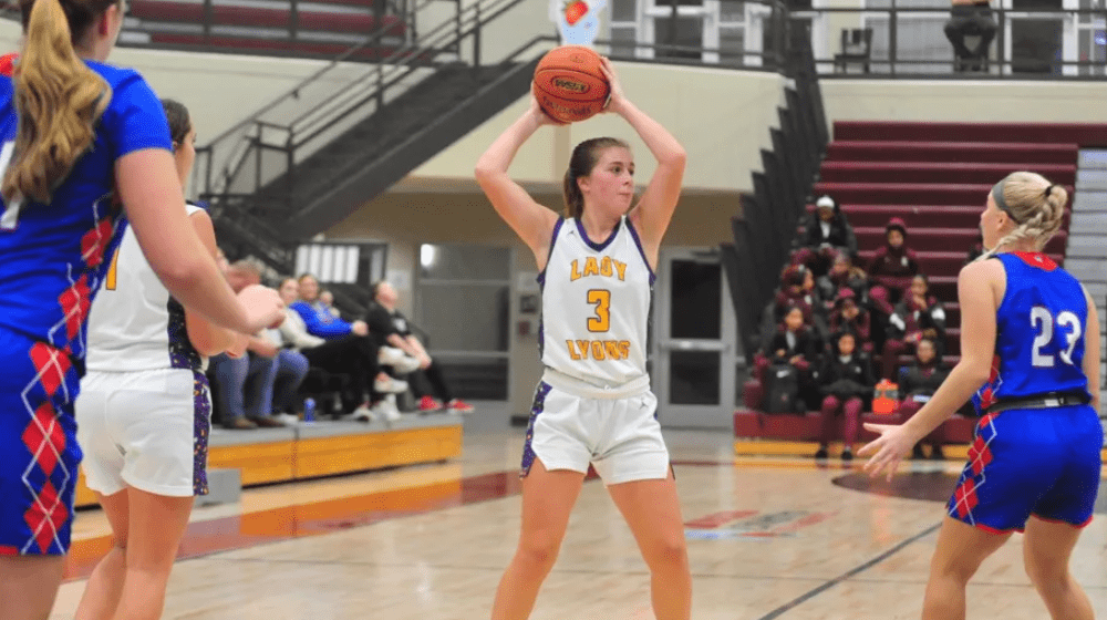 lady-lyons-file-dec-29950920