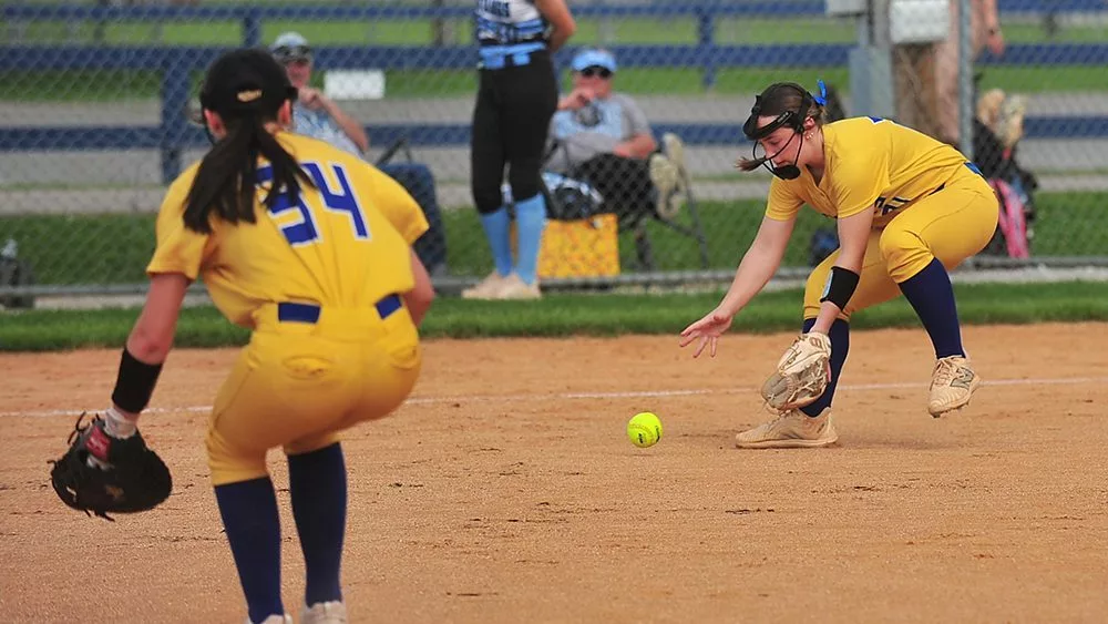 adley-lewis-vs-muhlenberg10548