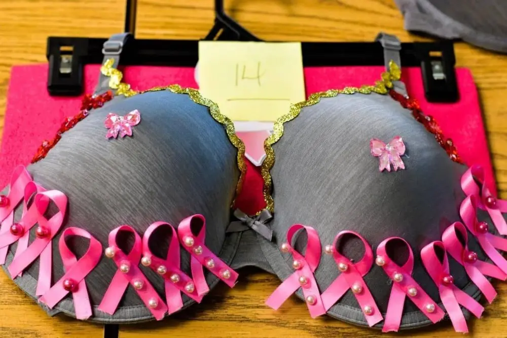 103025-save-the-boobies-9-jpg