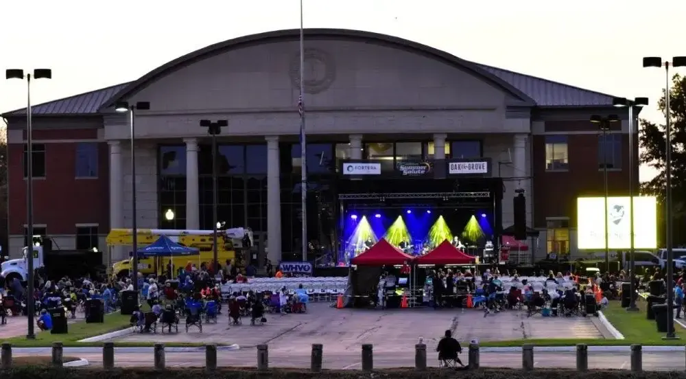 091225-summer-salute-8-jpg-2