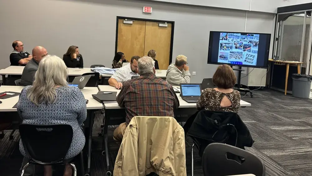 2025-11-13-18-02-55-jpg