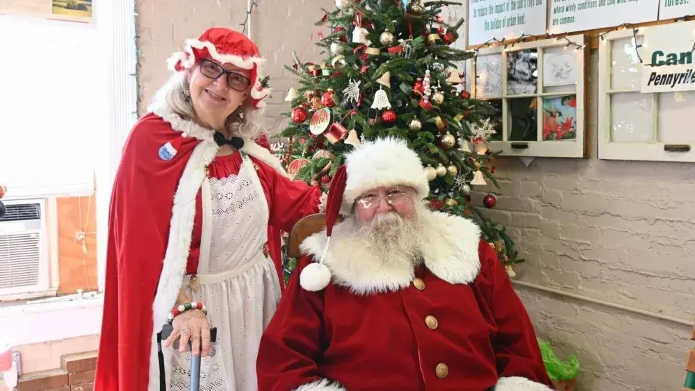 christmas-at-the-bend-2024-jpg-2