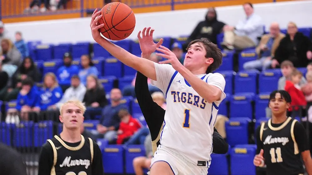 pax-aikins-vs-murray979083