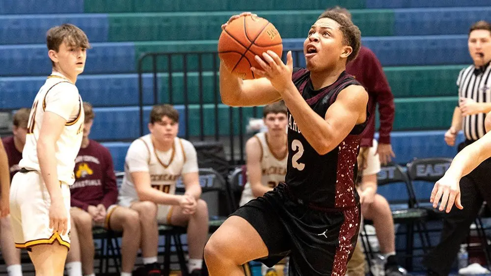 maroons-mccreary-5420139