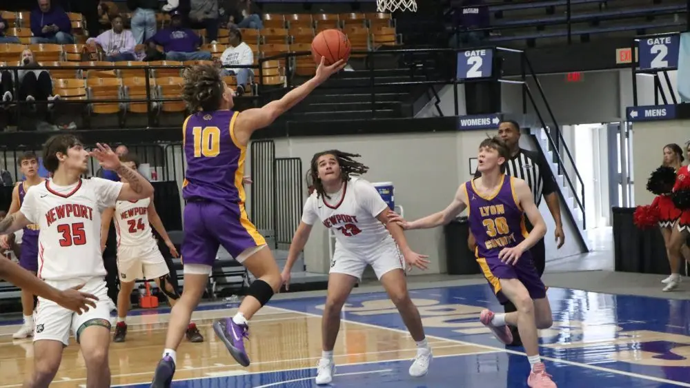 lyon-newport-34-e1769980013155675422