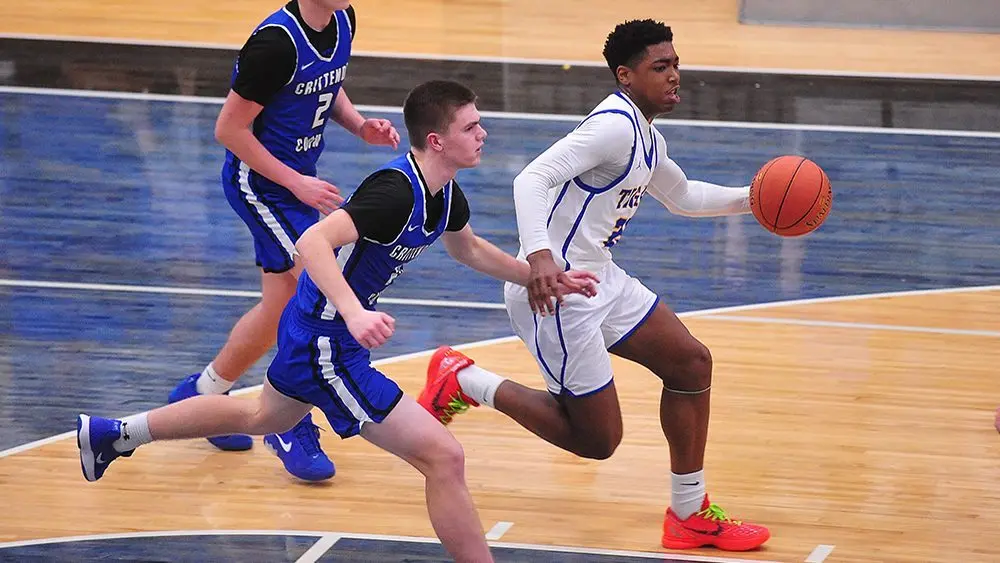 daelyn-lander-vs-crittenden610142