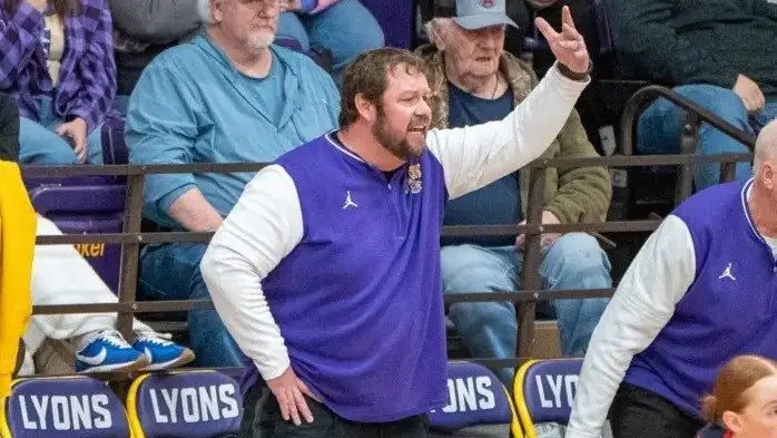 lyon-callowaydsc07716-ezgif-com-webp-to-jpg-converter-e1771875864214584503