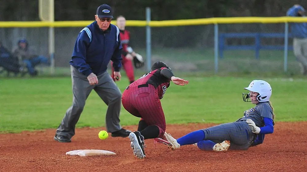 caldwell-softball-vs-mccracken914107