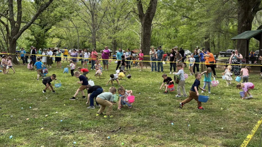 cadiz-lions-easter-egg-hunt-13-1