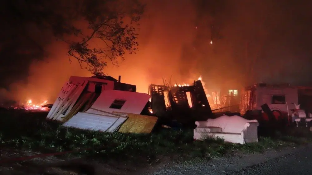 Two Houses Destroyed, Third Home Damaged In Christian County Fire (w ...
