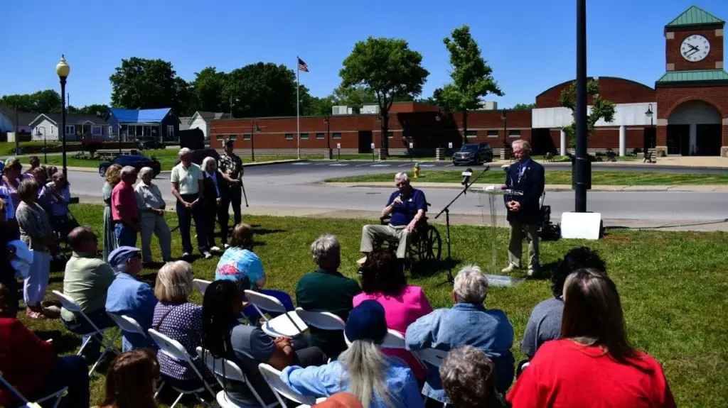 050826-tribble-5-jpg