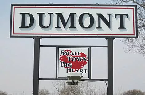 dumont-sign