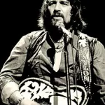 waylon_jennings_in_1976