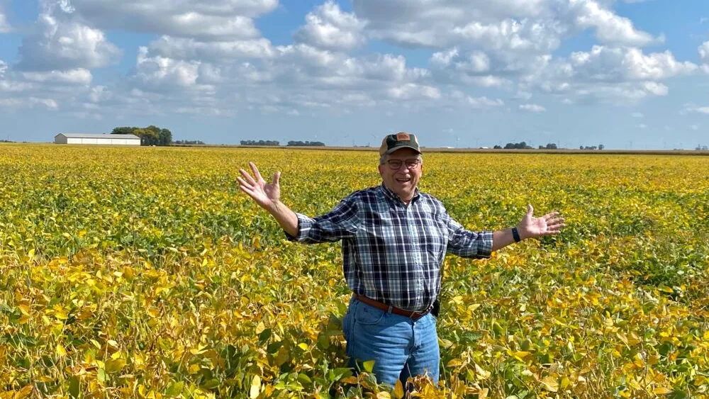 older-iowa-farmer-2