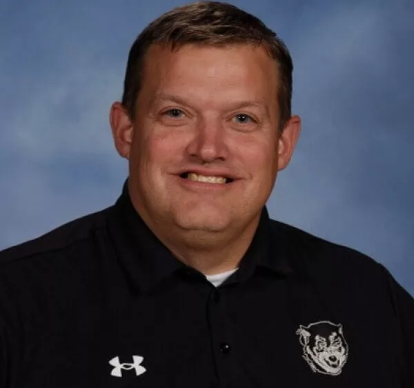 south-hardin-new-superintendent-chris-fenster-1-30-25