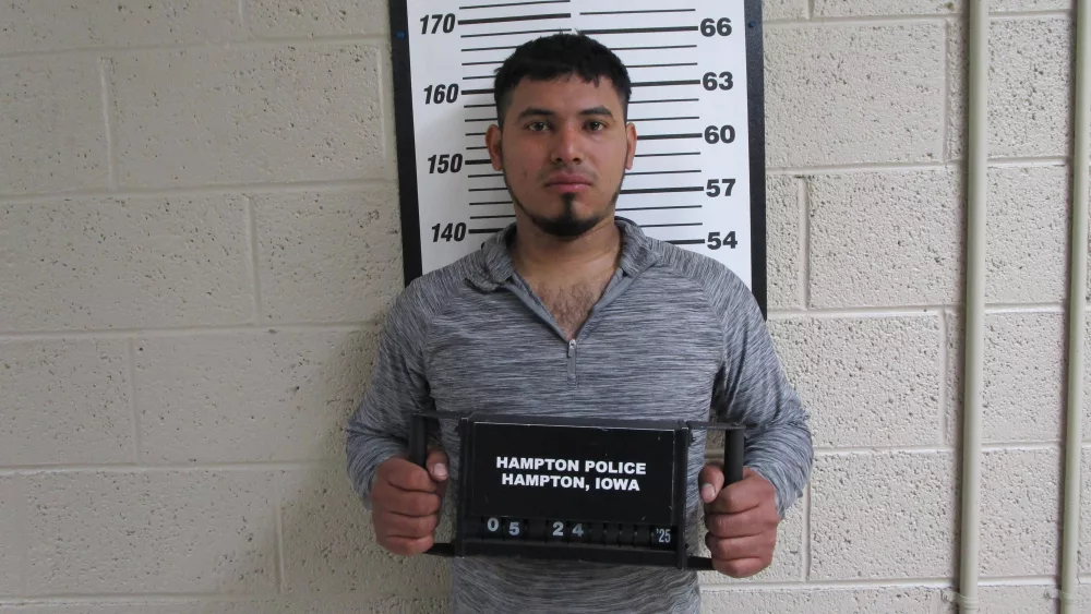 isidro-booking-photo