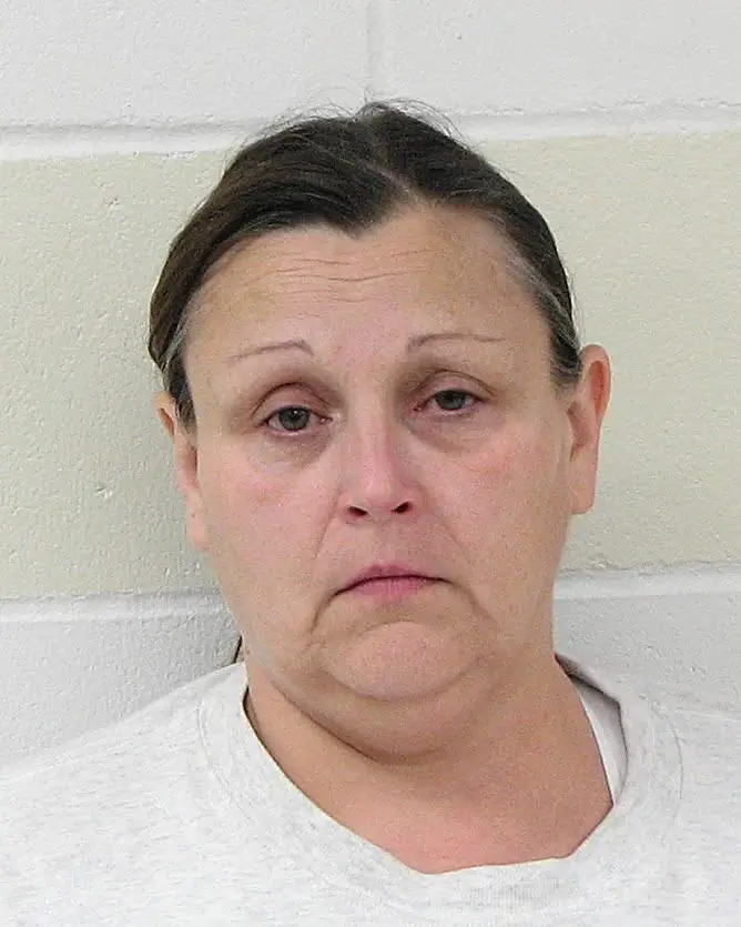 penny-caruth-mugshot