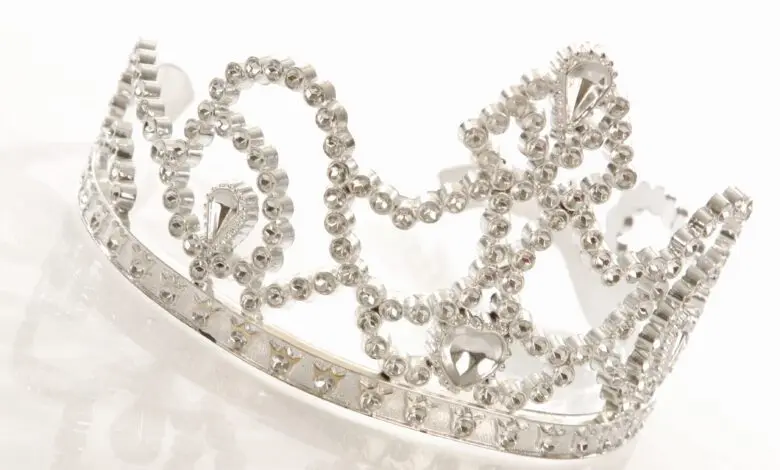 bigstock-tiara-5284310