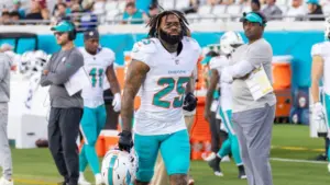 25 XAVIEN HOWARD CB MIAMI DOLPHINS PRE SEASON WEEK 3 AUGUST 26^ 2023 EVERBANK STADIUM JACKSONVILLE FLORIDA