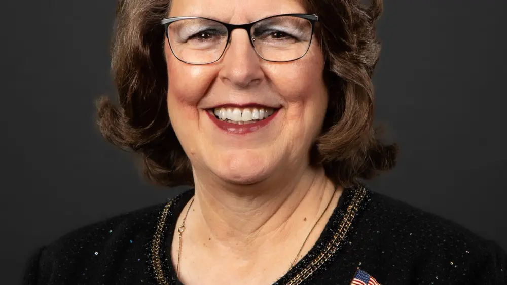 State Senator Sandy Salmon (R-Janesville) Official Photo https://www.legis.iowa.gov/photo?action=getPhoto&ga=90&pid=10754
