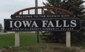 city-of-iowa-falls-sign