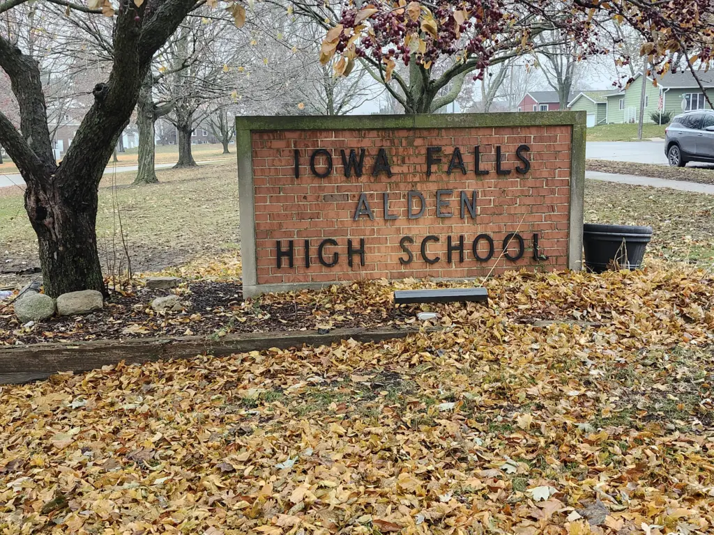 iowa-falls-high-school-ifa-if-a-cadets-sign
