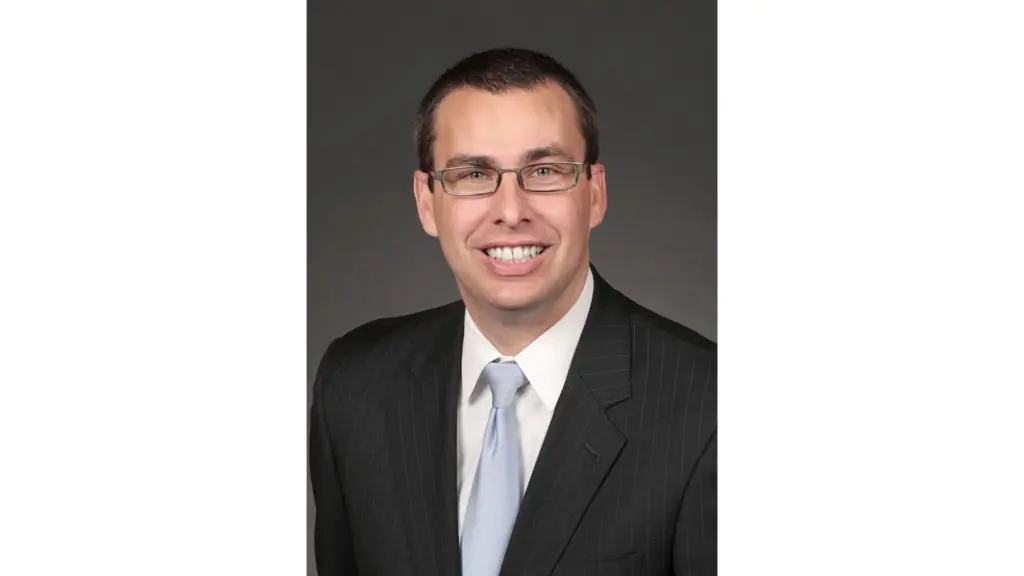 roby-smith-iowa-state-treasurer