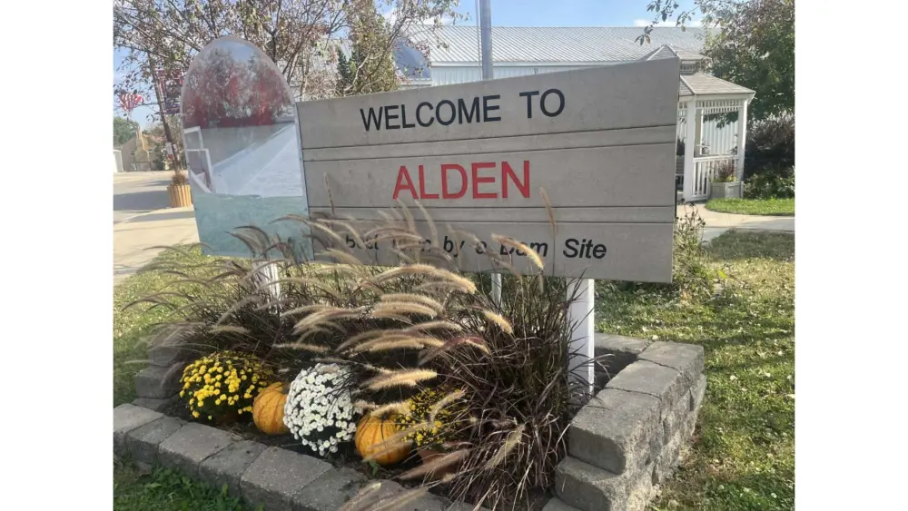 city-of-alden-city-council-hall