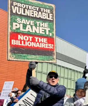 A 'No Kings' rally was held in Sioux City, Iowa, on March 28, 2026. (Photo by Sheila Brummer, IPR)