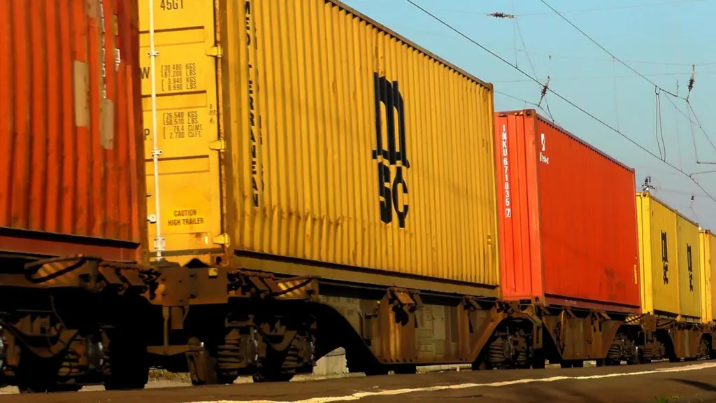 music4life-freight-train-328763_1920