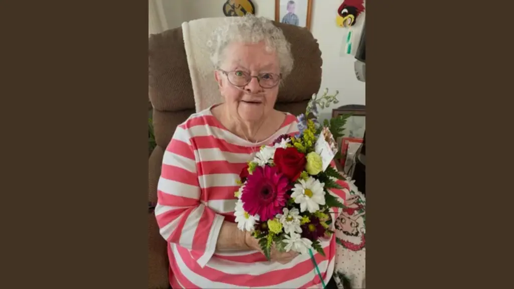 betty-m-herzberg-obit-photo