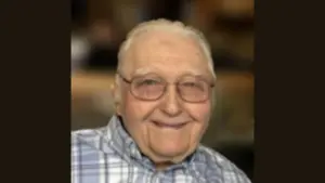 earl-lucas-devries-obit-photo