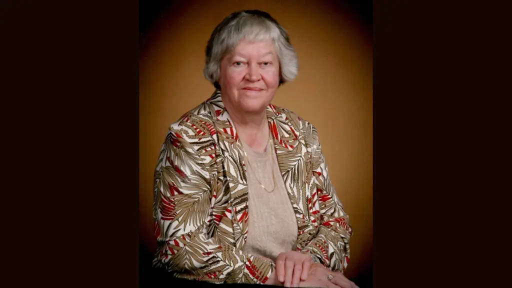 lavonne-fern-hook-obit-photo